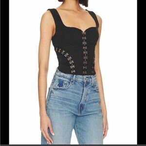 Free People Don’t Look Back Top